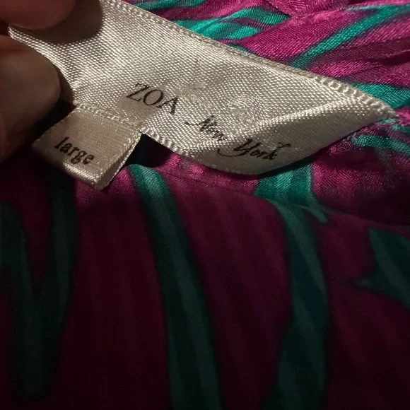 Zoa New York - Bloomingdale's Silk Blouse - Size Large - Picture 5 of 6